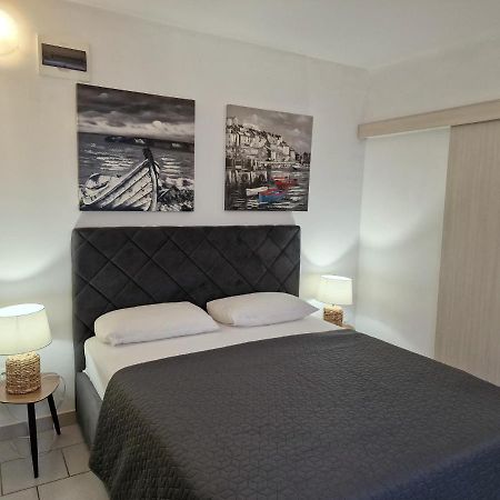 Apartment Stay Inn สปลิท ภายนอก รูปภาพ